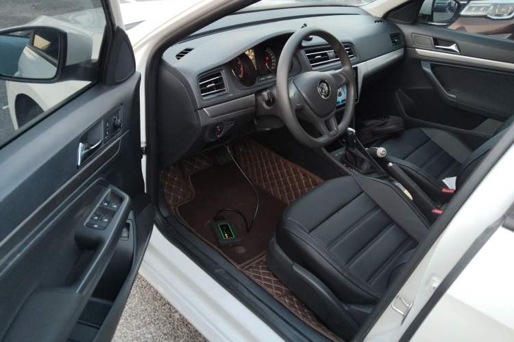 Used Volkswagen Lavida 2019 Lavida Start 1.5L Automatic Trendy Version China VI Standard
