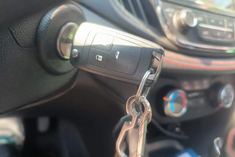 Used Chevrolet Monza 2019 RS 330T Automatic Comfort Edition China VI Standard