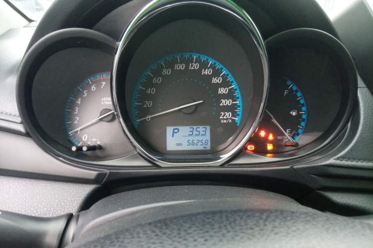 TDK.VehicleDetails.img