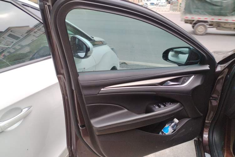 Used Buick LaCrosse 2018 20T Elite Edition
