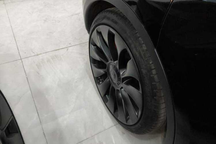 Used Tesla Model Y 2022 Performance High-Performance All-Wheel-Drive Version
