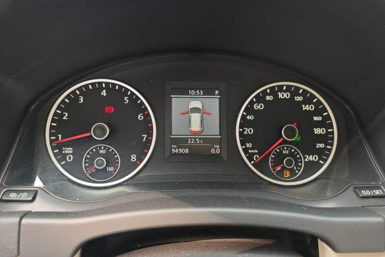 Used Volkswagen Tiguan 2013 2.0 TSI Automatic All-Wheel-Drive Flagship Edition