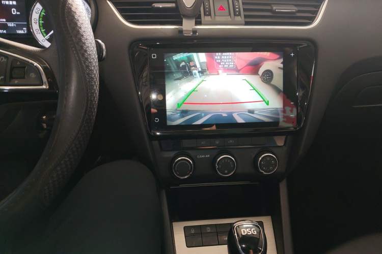 Used Skoda Octavia 2020 TSI280 DSG SmartDrive Luxury Edition
