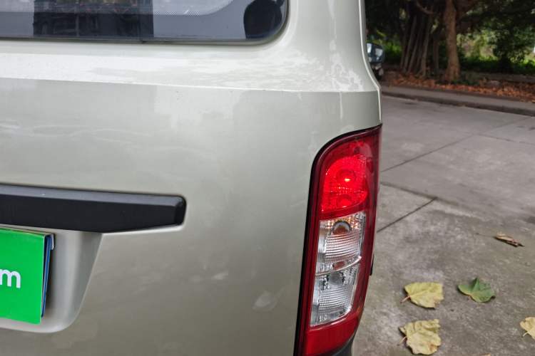 Used Wuling Zhiguang 2015 1.2L S Practical Model LSI