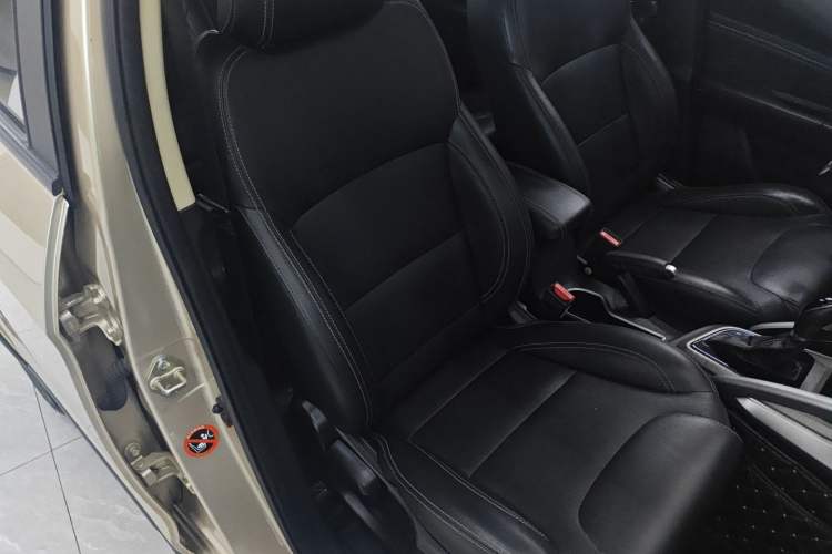 Used Geely Auto Vision X3 2017 1.5L Automatic Prestige Model
