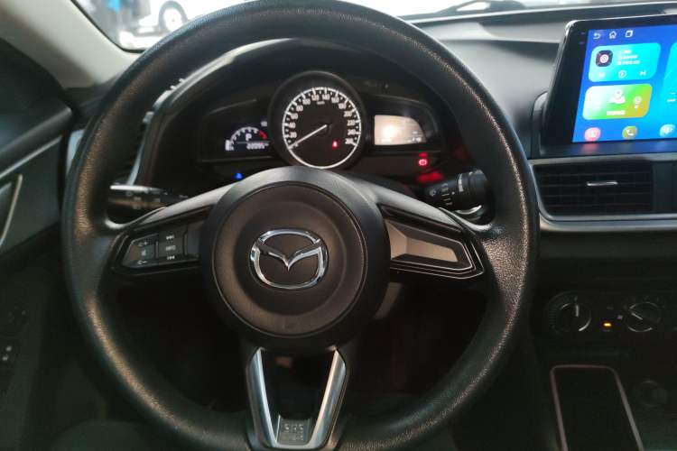 Used Mazda Mazda 3 Axela 2019 Cloud-Controlled Version Sedan 1.5L Automatic Comfort Trim China VI Standard