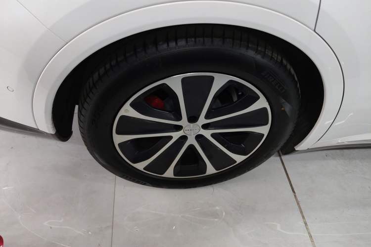 Used Hima Luxeed R7 2024 All-Electric 736 km Ultra