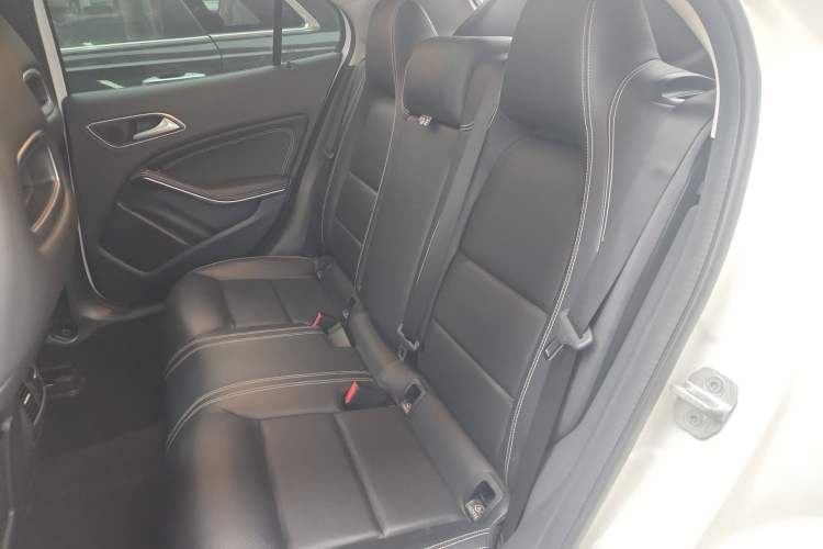 Used Mercedes-Benz GLA 2017 GLA 200 Fashion Model
