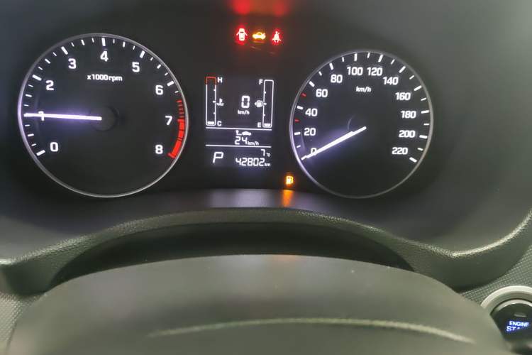 Used Hyundai ix25 2015 1.6L Automatic Two-Wheel Drive Smart GLS Trim