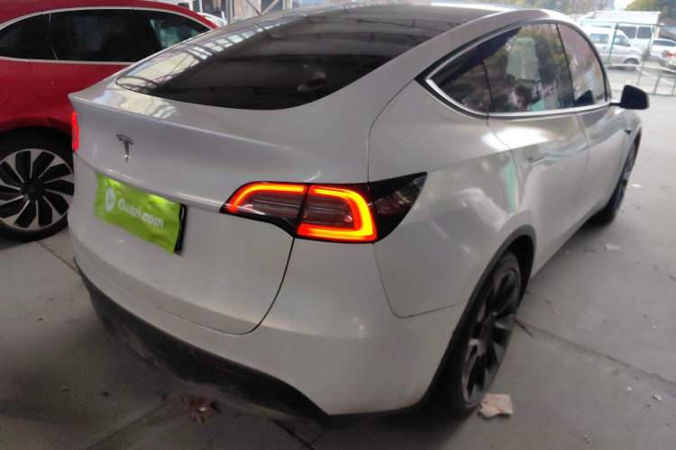 Used Tesla Model Y 2022 Rear-Wheel-Drive Version
