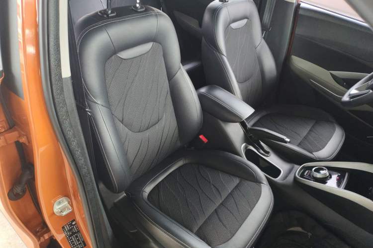 Used Baojun 510 2017 1.5L Automatic Fashion Model
