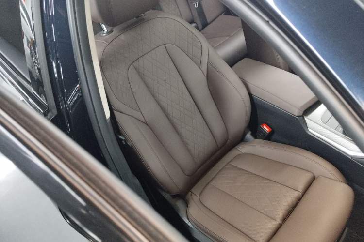 Used BMW 3 Series 2022 325i M Sport Night Edition Package
