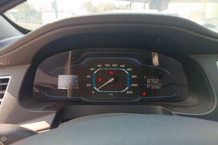 Used Roewe 360 2015 1.5L Automatic Luxury Edition
