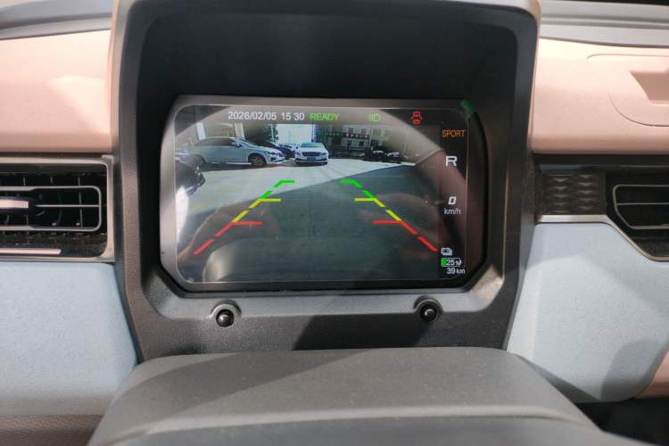 Used Chery QQ Ice Cream 2025 155km Sundae Edition
