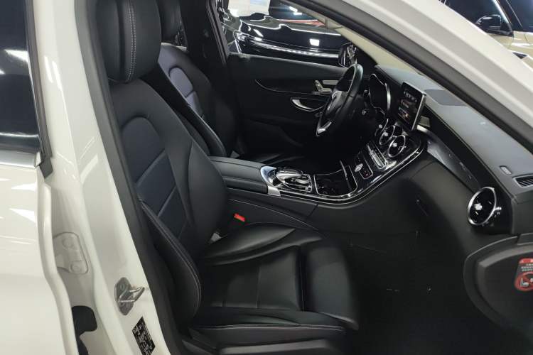 Used Mercedes-Benz C-Class 2017 Facelift C 200 L Sport Edition
