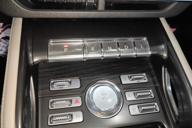 Used Lincoln Nautilus 2023 2.0T Four-Wheel Drive Luxury Edition
