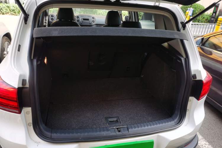 Used Volkswagen Tiguan 2016 280TSI Automatic Two-Wheel-Drive Silk Road Style Edition