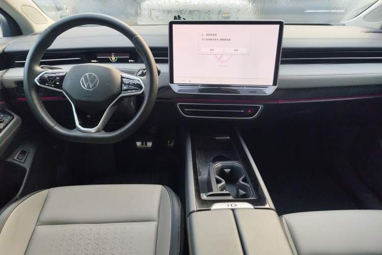 Used Volkswagen ID.7 VIZZION 2024 AIR model
