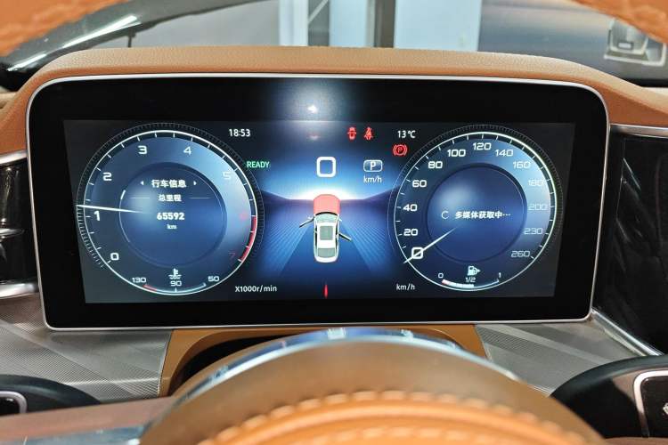 Used Hongqi H9 2023 2.0T Smart Connect Flagship Edition
