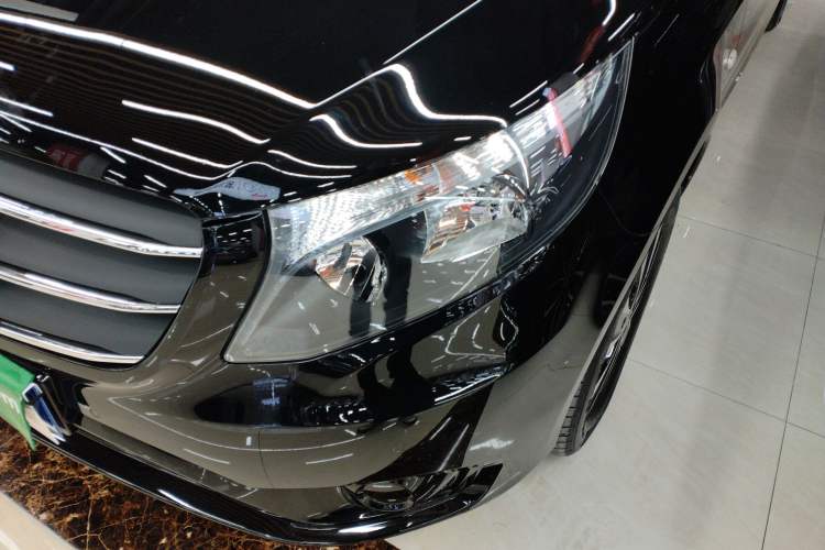 Used Mercedes-Benz Vito 2023 2.0T Business Version 7 Seats
