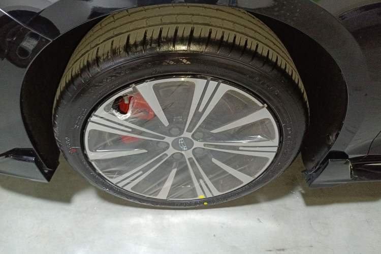 Used Geely Auto Preface 
