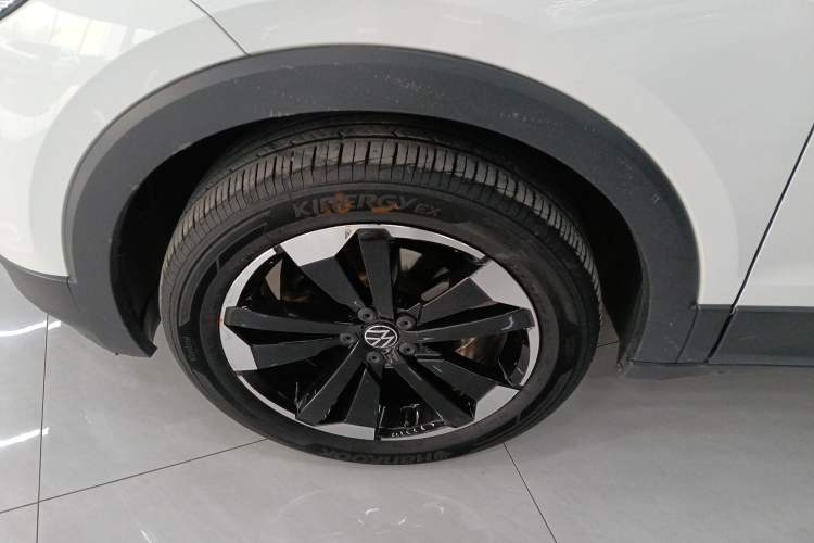 Used Volkswagen Tacqua 2023 200TSI DSG Joy-Connect Edition