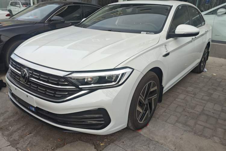 Used Volkswagen Sagitar 2025 300TSI DSG Excellence Edition