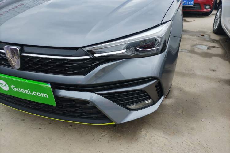 Used Roewe i5 2021 1.5L CVT Platinum Edition
