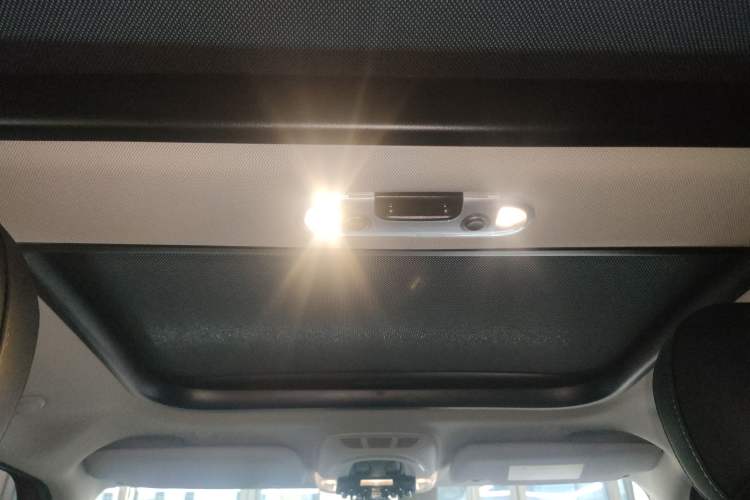 Used  MINI 2022 2.0T COOPER S Classic Edition Five-Door Version
