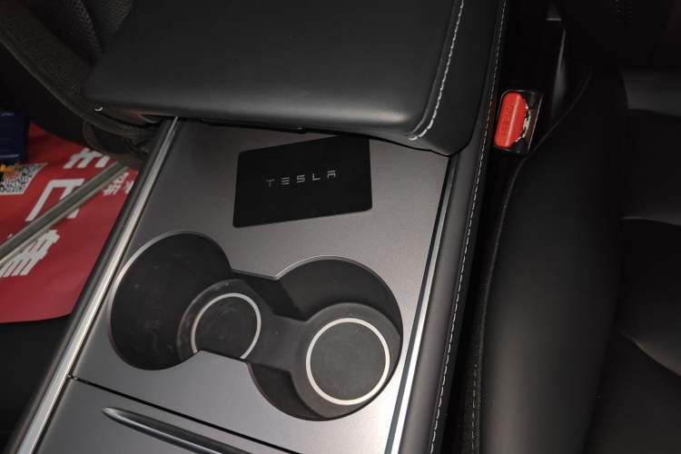 Used Tesla Model Y 2024 Rear-Wheel-Drive Version
