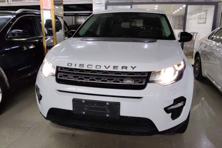 Used Land Rover Discovery Sport 2019 240 PS SE Version China VI Standard