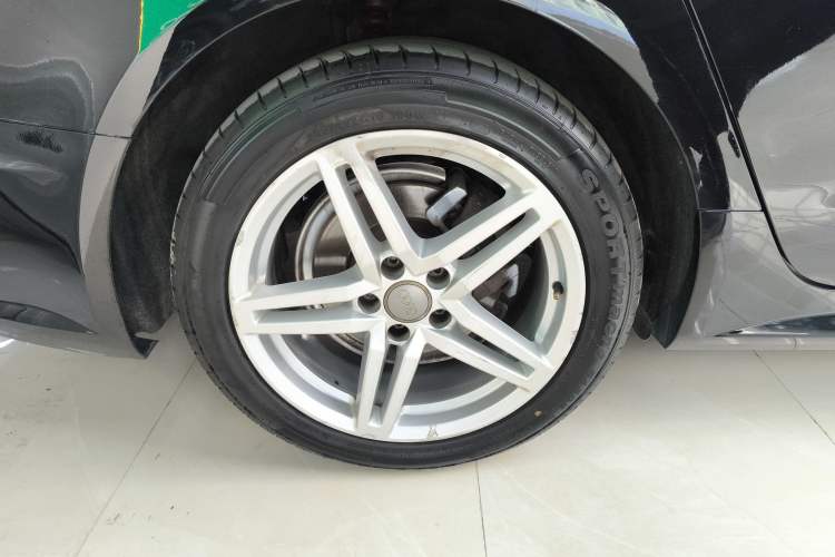 Used Audi A6L 2018 30th Anniversary Edition 30 FSI Style Model
