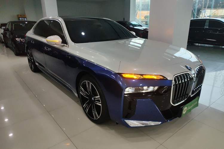 Used BMW i7 2023 eDrive50L Prestige M Sport Package