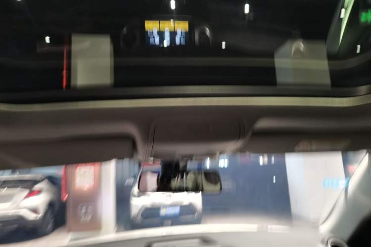 Used Volkswagen Tiguan 2017 300TSI Automatic Two-Wheel Drive Silk Road Comfort Edition
