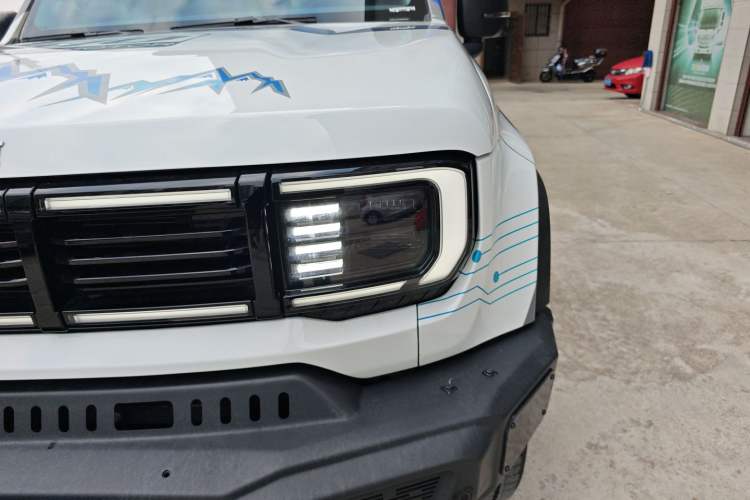 Used  BJ40 Electric Drive 2025 Advanced Edition
