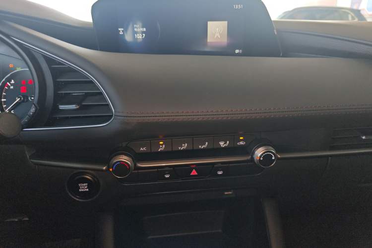 Used Mazda Mazda 3 Axela 2023 2.0L Automatic Zhiqing Edition
