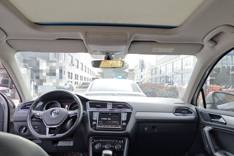 Used Volkswagen Tiguan L 2018 330TSI Automatic Two-Wheel Drive Luxury Edition
