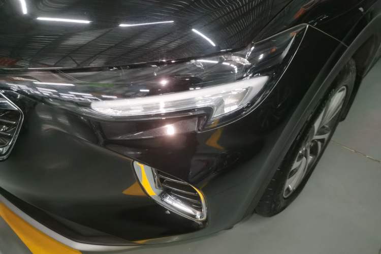 Used Buick Envision 2022 Facelift Encore S 552T Two-Wheel-Drive Luxury Model
