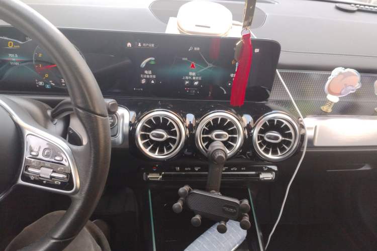 Used Mercedes-Benz GLB 2020 Facelift GLB 200 Fashion Edition