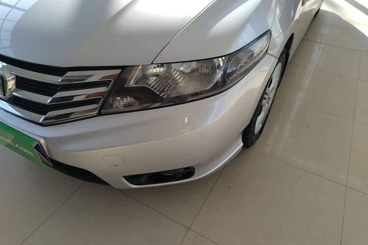 Used Honda City Classic 2012 1.5L Manual Comfort Edition

