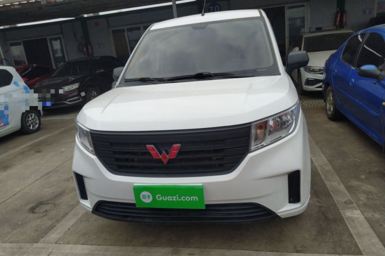 Used Wuling Hongguang PLUS 2020 1.5L Manual Standard Edition 7-Seater
