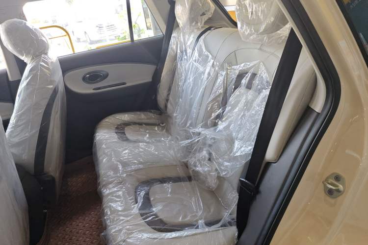 Used  3 2024 Beloved Edition 330km Air+