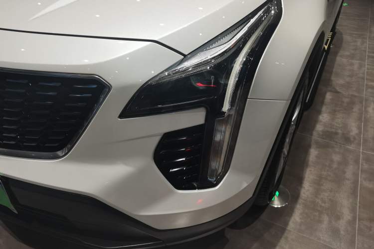 Used Cadillac XT4 2020 Revised Version 28T Two-Wheel Drive Tech Edition
