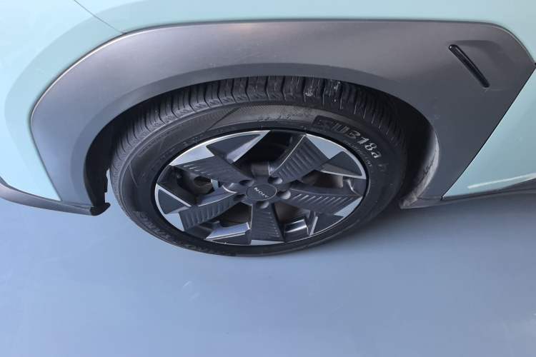 Used AION Y 2022 80 Ultra-Long Range Edition
