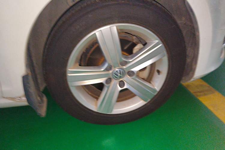 Used Volkswagen Golf 2016 230TSI Automatic Comfort Version
