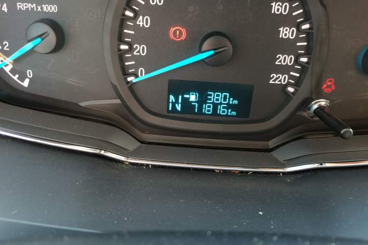 Used Ford Escort 2015 1.5L Automatic Fashion Model
