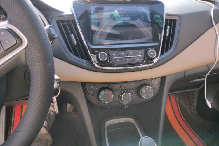 Used Chevrolet Monza 2021 320 Automatic Enjoyment Sunroof Edition
