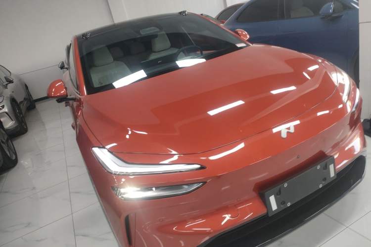 Used ONVO L60 2024 60 kWh Rear-Drive Version
