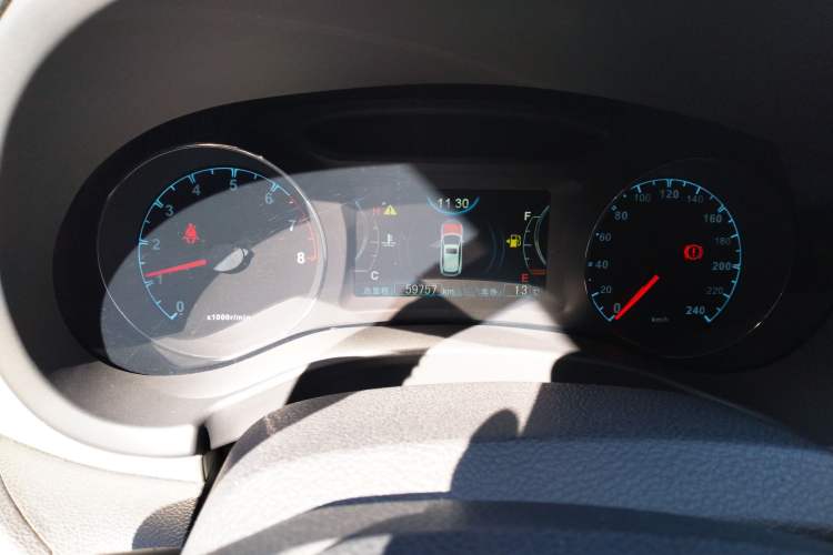 Used BYD Song 2016 Gaishi Edition 1.5TI Manual Haoya Model
