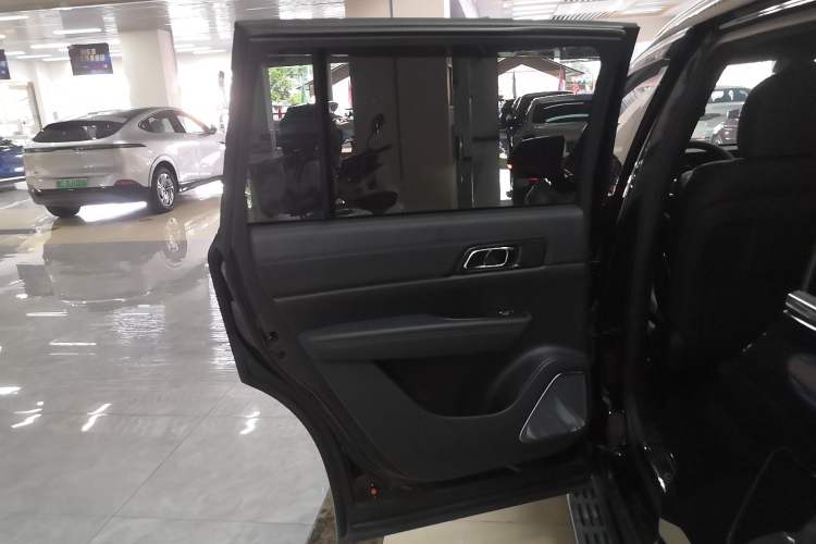 Used Li Auto ONE 2020 Extended-Range 6-Seater Version
